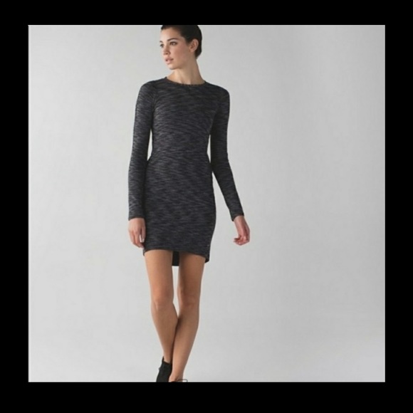 Marled green Lululemon and go where dress size 8 - Picture 1 of 8